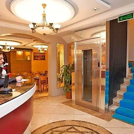 Hotel Bulvar 3*
