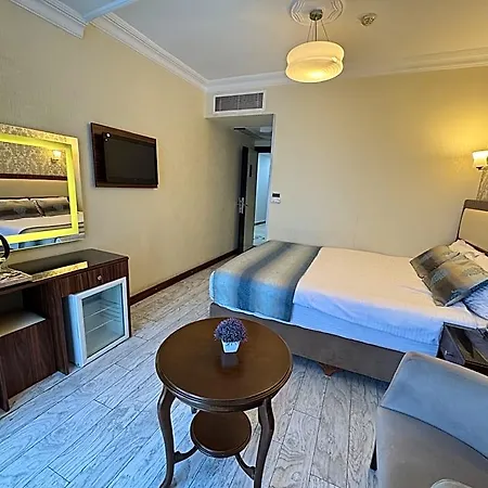 Hotel Bulvar 3*