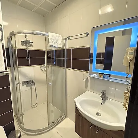 Hotel Bulvar Estambul