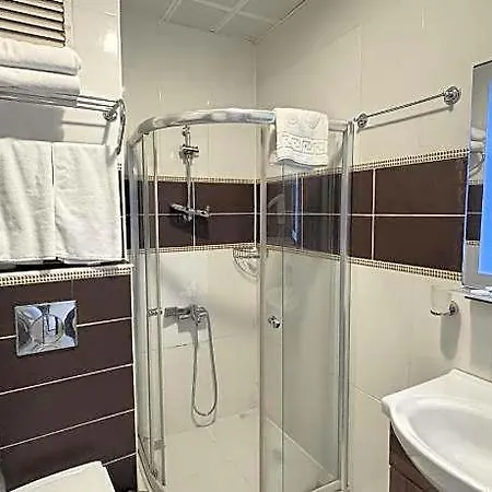 Hotel Bulvar 3*