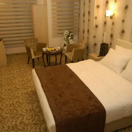 فندق بلوفار 3*